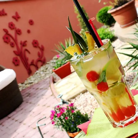 Ambrozia Etterem Es Panzio