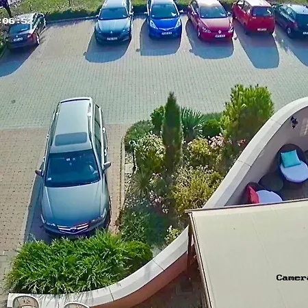 Ambrozia Etterem Es Panzio לינה וארוחת בוקר קזינצברציקה